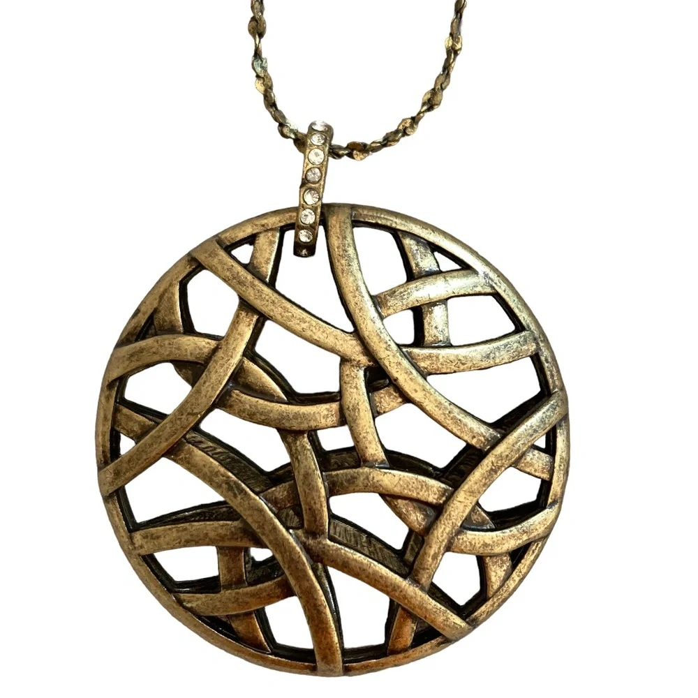 necklace round puff pendant 1 6/8